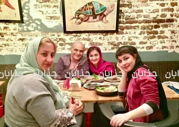 سیاوش چراغی پور و همسرش و فرزندش