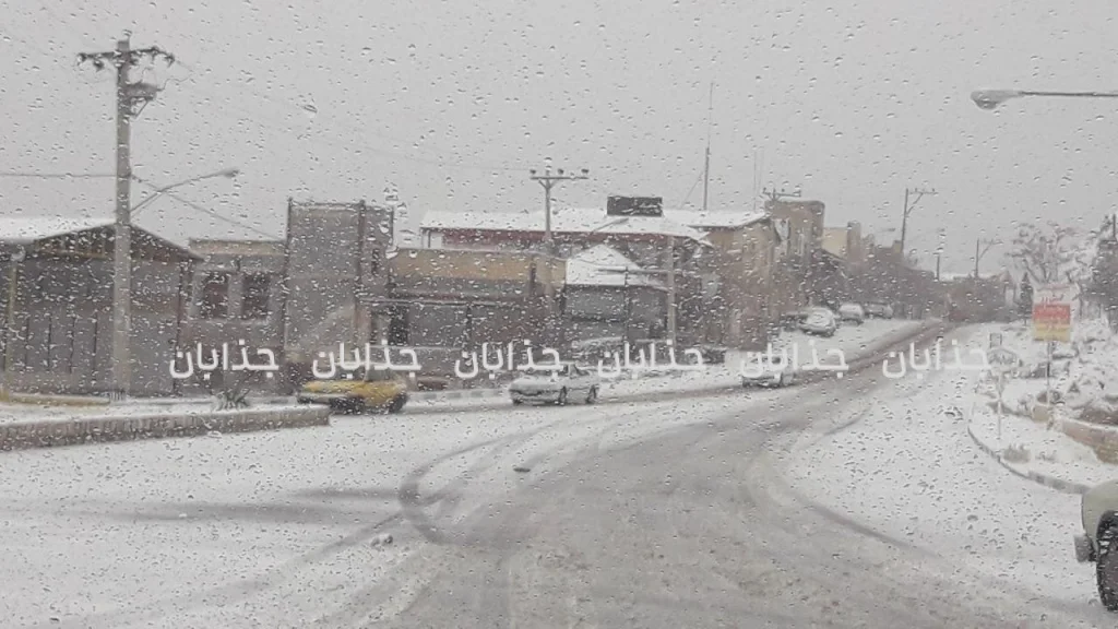 تهران در آغوش سپیدِ زمستان اول بهمن ۱۴۰۴